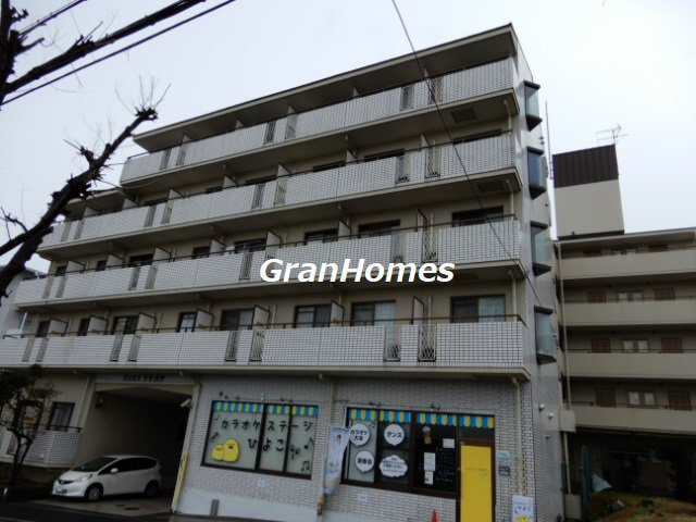 ジュネスタチバナの外観