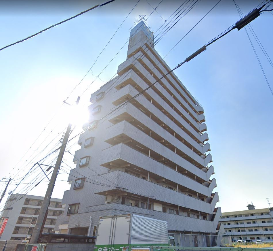 イズミ82の外観|外観もきれいです