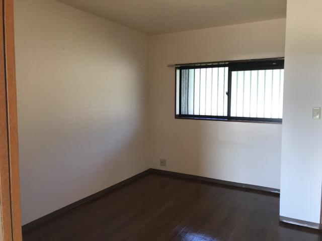 ライフガーデンコスモスの寝室|寝室