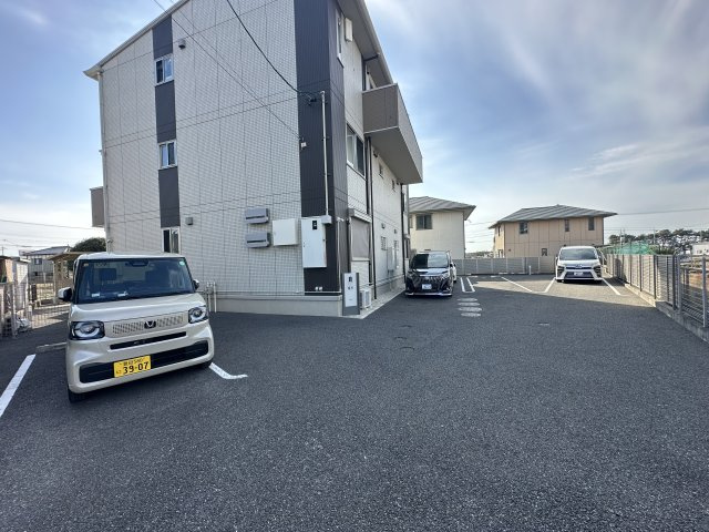 花月の駐車場
