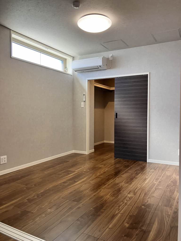 熊本市中央区本荘５丁目の賃貸マンションの洋室