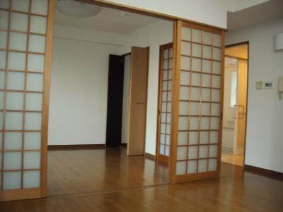 ドミール東山の居間・リビング|内装