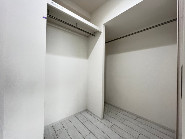 ドゥーエ南堀江（旧名称：アルティザ南堀江）の収納