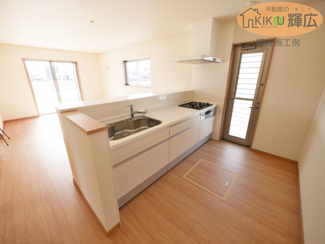 【キッチン】 | 姫路市第7飾磨区阿成渡場（全1棟）新築 | 同社施工例です