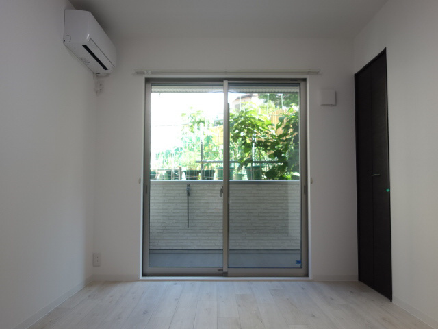 ジーメゾン東垂水の居間・リビング