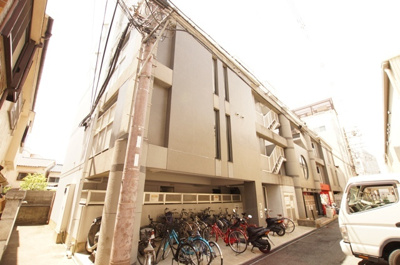 【外観】 | バリーズ吹田 | タイル張りできれいです