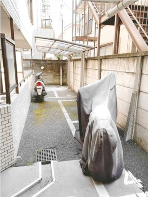 【駐車場】 | ベルエアー南長崎　14419 | バイク置場あります(^^)/