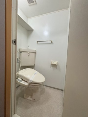 【トイレ】 | MajesticLife博多駅前 | 別号室の写真になります。現況優先。