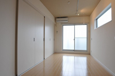 【バルコニー】 | Maison du lotus | 別号室の写真になります。現況優先。