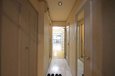 【玄関】 | ロマネスク天神ルネッサンス | 別号室の写真になります。現況優先。