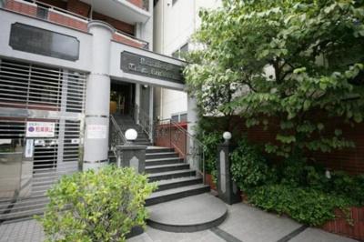 【エントランス】 | ロマネスク天神ルネッサンス