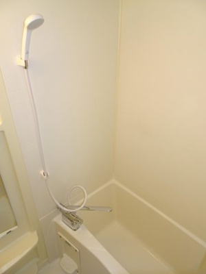 【浴室】 | サルヴァトーレ大橋 | 別号室の写真になります。現況優先。