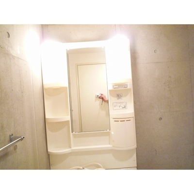 【洗面所】 | アヴァンティーク | 別号室の写真になります。現況優先。