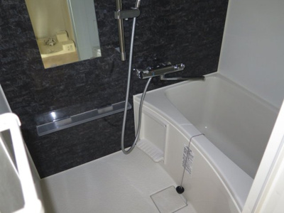 【浴室】 | レシェンテ・ヴィラ東比恵 | 別号室の写真になります。現況優先。