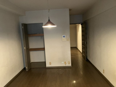 【収納】 | サーパス博多駅前 | 別号室の写真になります。現況優先。