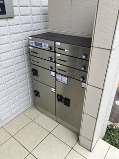 【その他共用部分】 | 不在時のお荷物管理にも便利な宅配ボックス完備