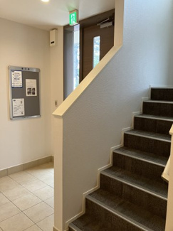 【その他共用部分】 | 建物内も落ち着いた雰囲気です