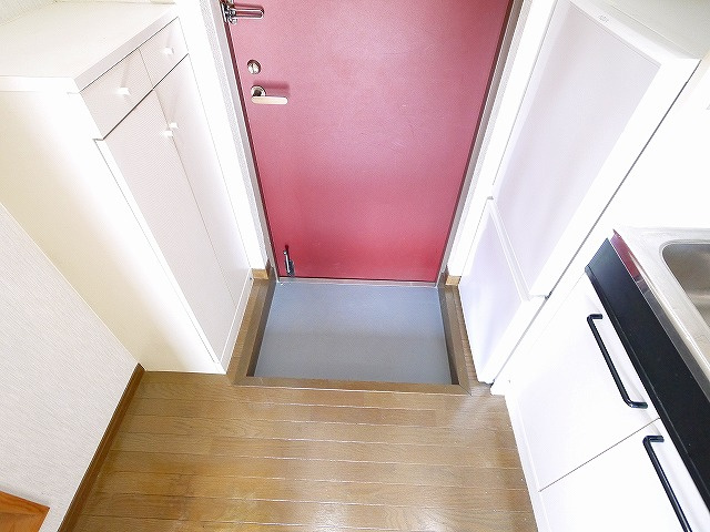 ルミエール平城山の玄関