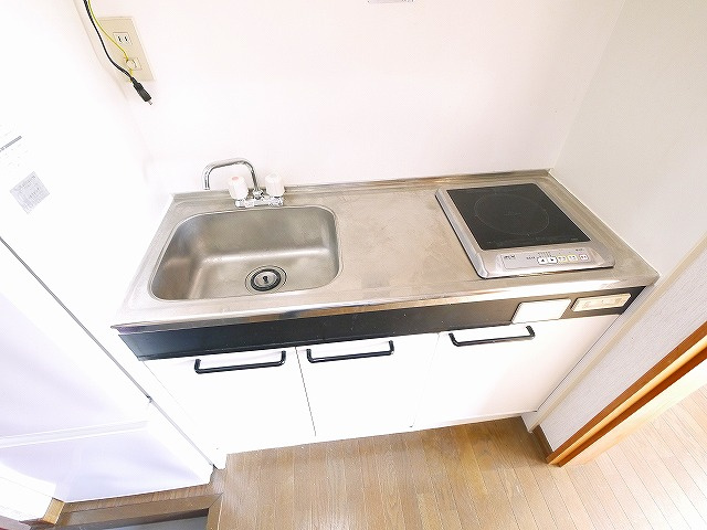 ルミエール平城山のキッチン