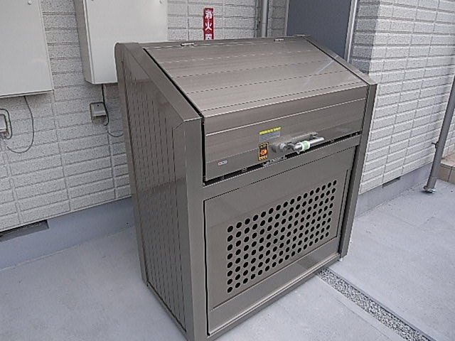 武蔵野市中町２丁目の賃貸マンションのその他共用部分|★専用ごみＢＯＸ★