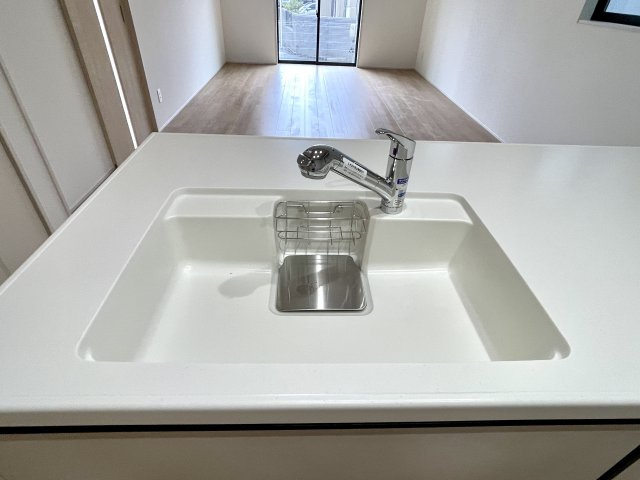 練馬区高松1丁目　土地約38坪　大型邸宅　全4棟のキッチン|4号棟