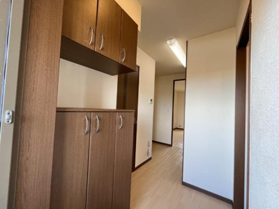 【玄関】 | Casa Lienzo | 上下格納出来るシューズボックス