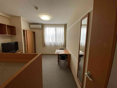 【居間・リビング】 | レオパレスデラシネ | おしゃれな居間です