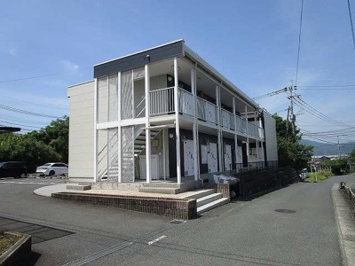 【外観】 | レオパレスデラシネ | 2023年5月に外壁塗装いたしました。