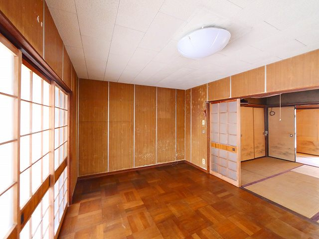 瓦町店舗の内装