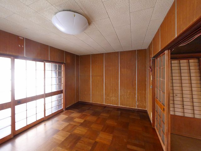 瓦町店舗の内装