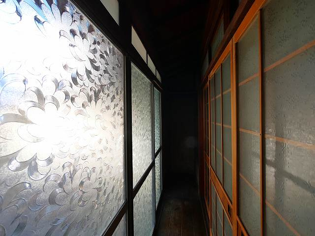 瓦町店舗の内装