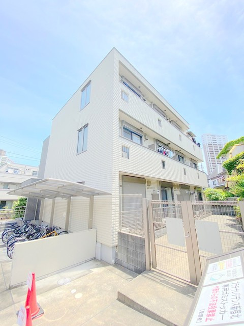 プラチナレジデンス新宿北の外観