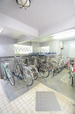 【駐車場】 | ラヴニール南常盤台 | 屋根付きの駐輪場あり(^^)/