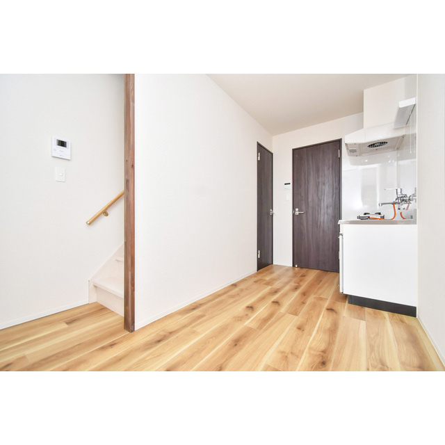 コル・クラージュの居間・リビング|ゆったりとした居間です