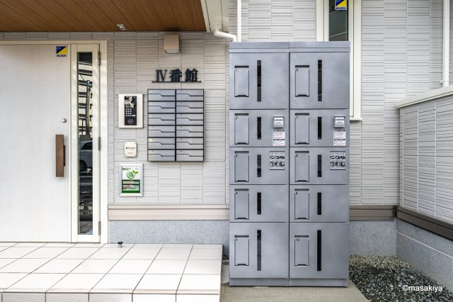 グランスクエア　Ⅳ番館のエントランス