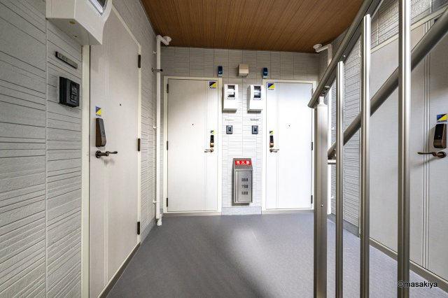 グランスクエア　Ⅳ番館のエントランス