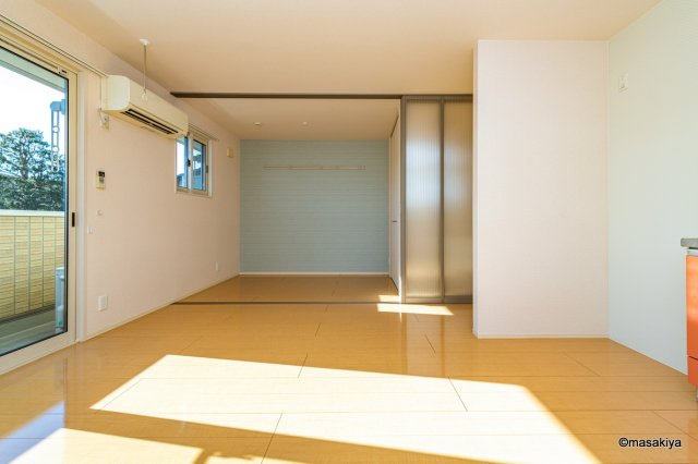 イナダ　バイシュラインの居間・リビング