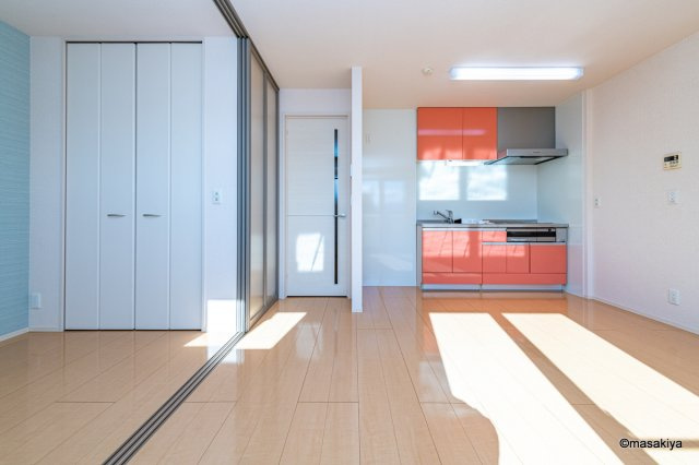 イナダ　バイシュラインの居間・リビング