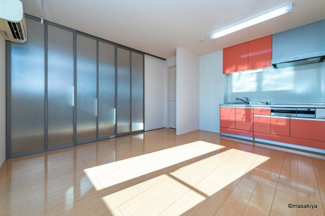 イナダ　バイシュラインの居間・リビング