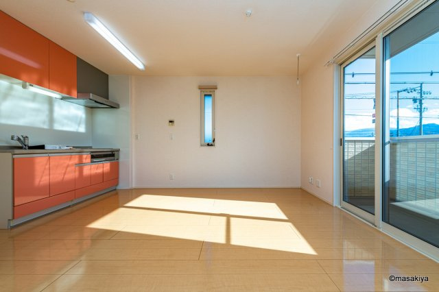 イナダ　バイシュラインの居間・リビング