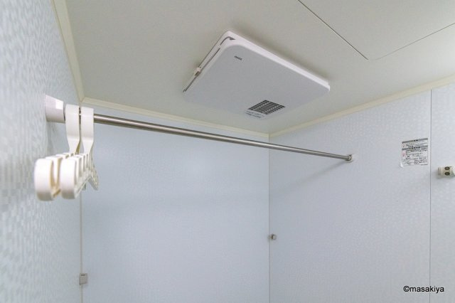 イナダ　バイシュラインの浴室|浴室乾燥機付きです。
