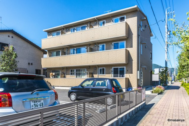 イナダ　バイシュラインの外観