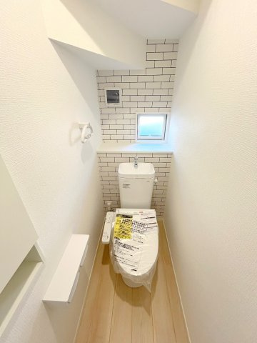あきる野市小川　全４棟のトイレ