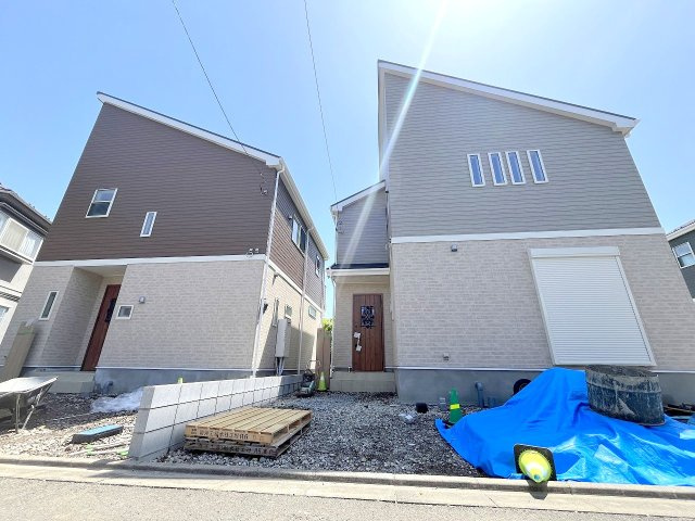 あきる野市小川　全４棟の外観