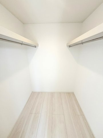 あきる野市小川　全４棟の収納