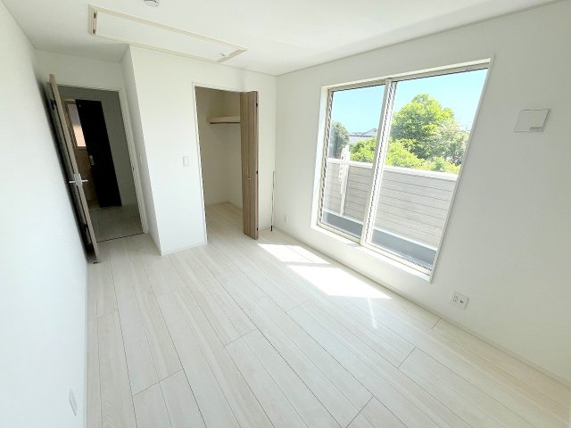 あきる野市小川　全４棟の洋室