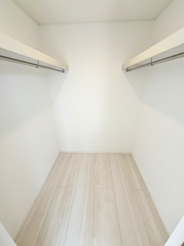 あきる野市小川　全４棟の収納