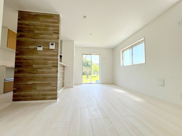 あきる野市小川　全４棟の居間・リビング