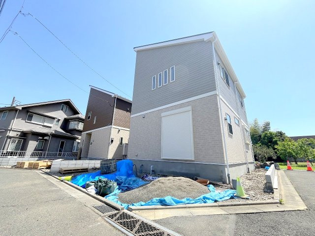 あきる野市小川　全４棟の外観