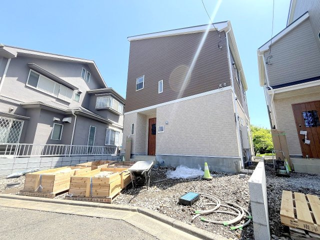 あきる野市小川　全４棟の外観